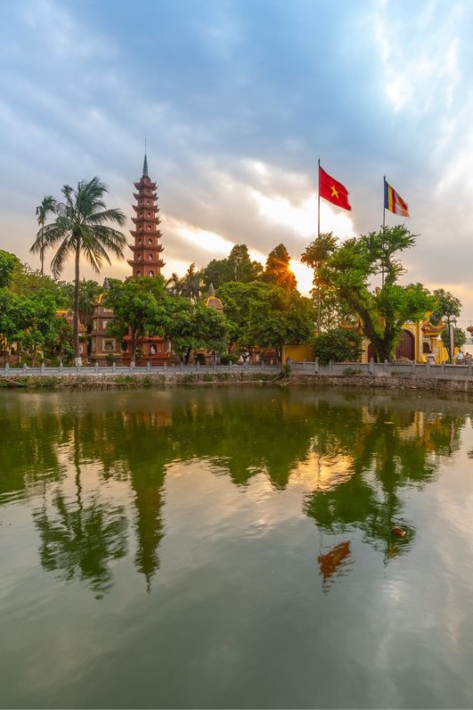 Hanoi, West Lake